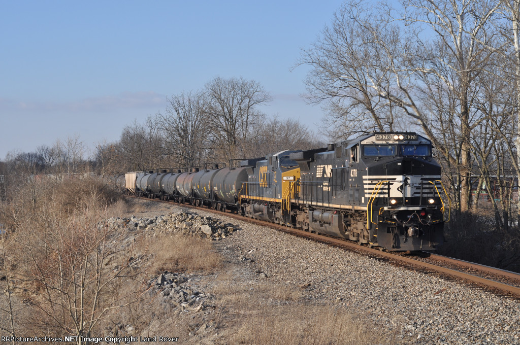 CSXT 3194 South